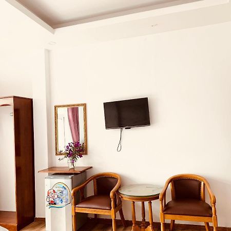 Khach San Nam Ngoc Da Lat酒店 外观 照片