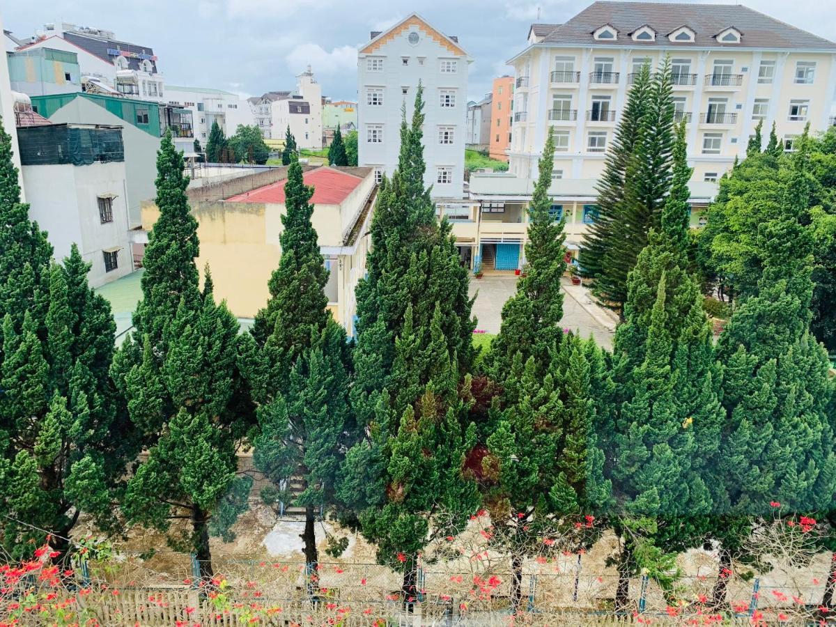 Khach San Nam Ngoc Da Lat酒店 外观 照片